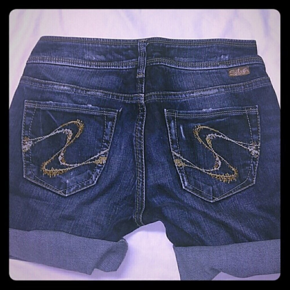 Silver JEANS Distressed Julia 27 Cutoff Sh… - Picture 5 of 10